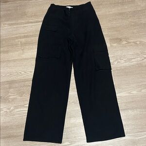 Black Aritizia Cargo Pants